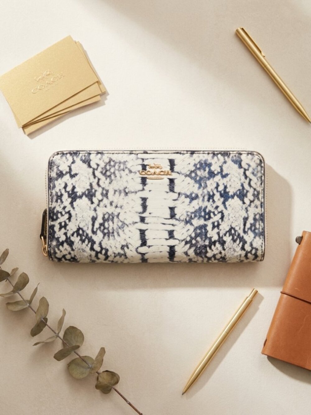 Coach Authentic Zip Wallet – Snake Print 🐍